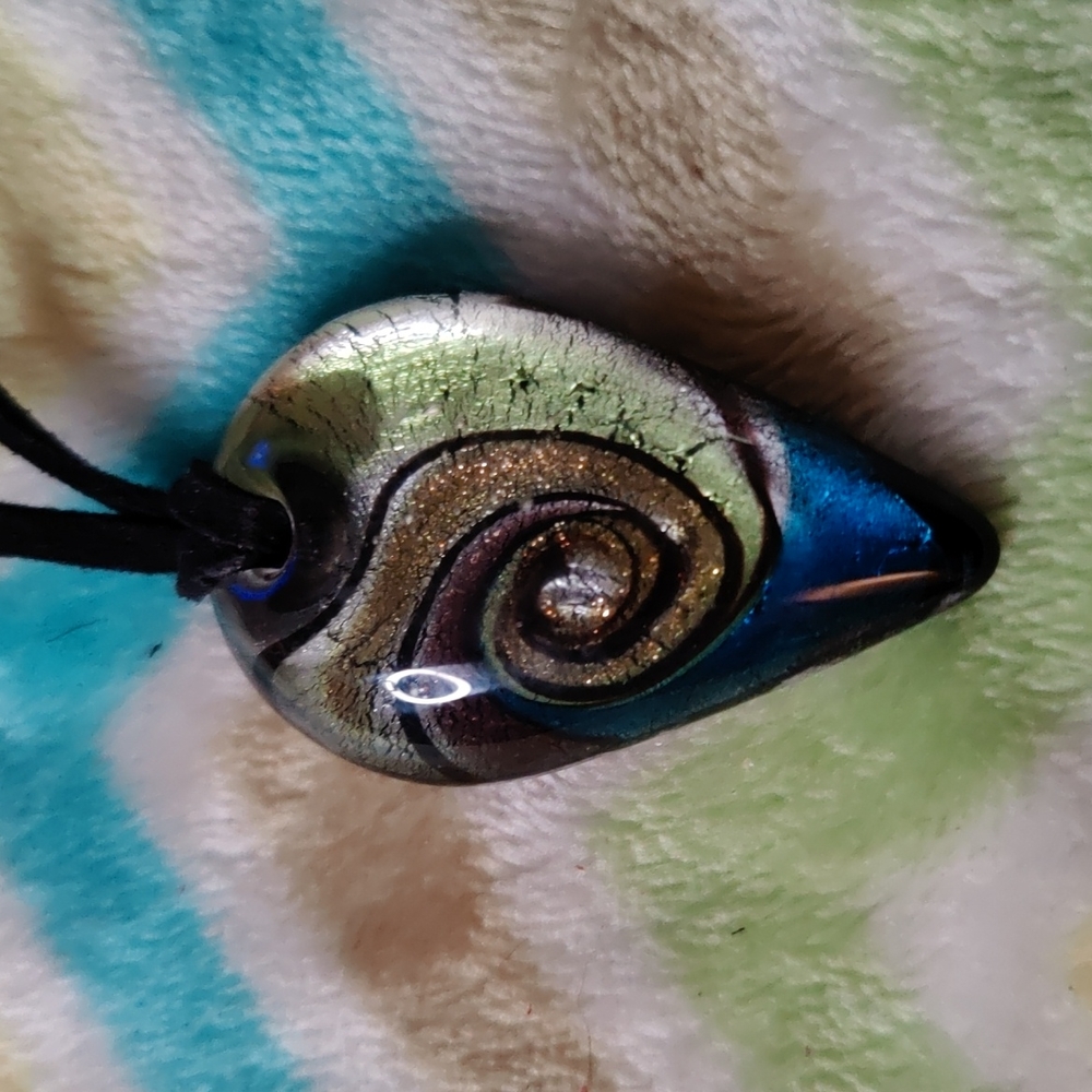 🎊16.  My SeeSeeMade in Italy Murano Glass Necklace on Leather Cord